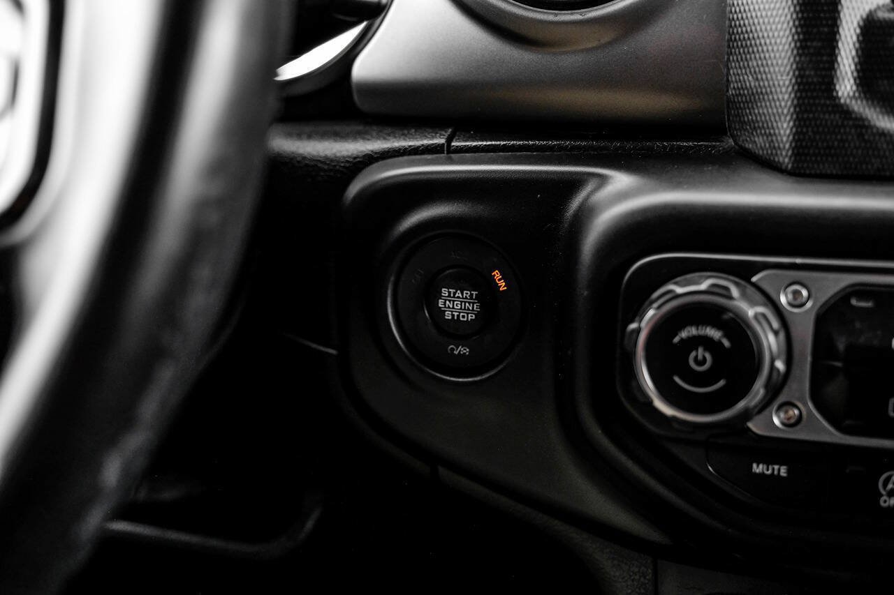 Used 2019 Jeep Wrangler Unlimited Sport S AWD/4WD image 26