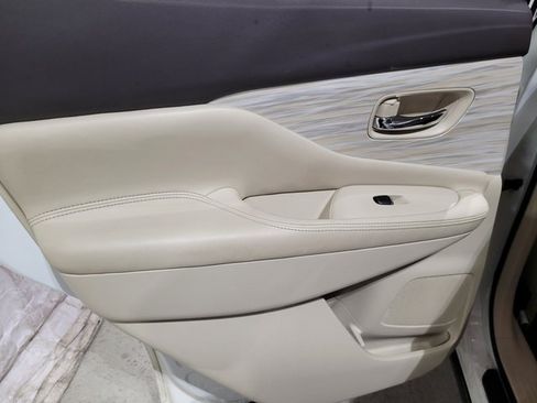 Used 2017 Nissan Murano Platinum image 54