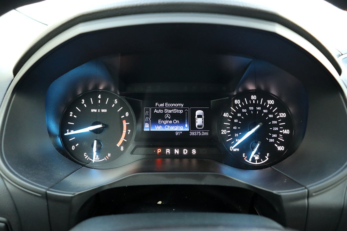 Used 2020 Ford Edge SE FWD image 29