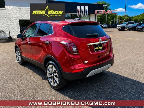Used 2022 Buick Encore Preferred w/ Safety Package AWD/4WD image 3