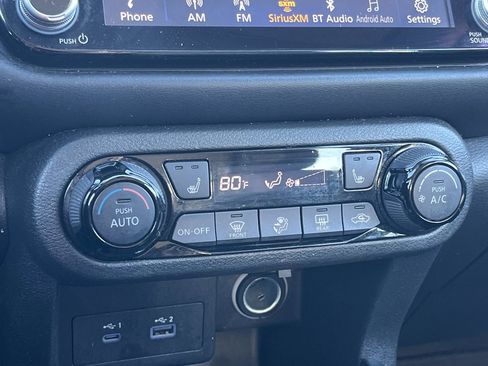 Certified 2023 Nissan Kicks SR w/ SR Premium Package image 5