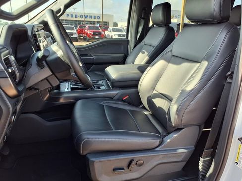 Used 2025 Ford F150 Lariat w/ Equipment Group 501A Mid AWD/4WD image 25