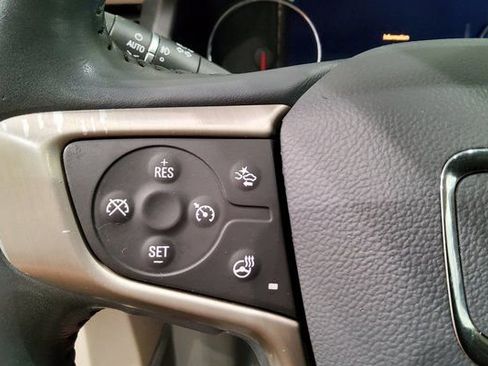 Used 2022 GMC Acadia Denali w/ Denali Ultimate Package image 27