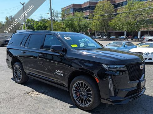 Used 2023 Cadillac Escalade V AWD/4WD image 6