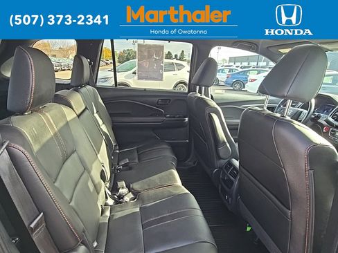 Used 2022 Honda Passport TrailSport image 16