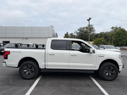 Used 2022 Ford F150 Lightning Lariat w/ Equipment Group 511A High AWD/4WD image 6