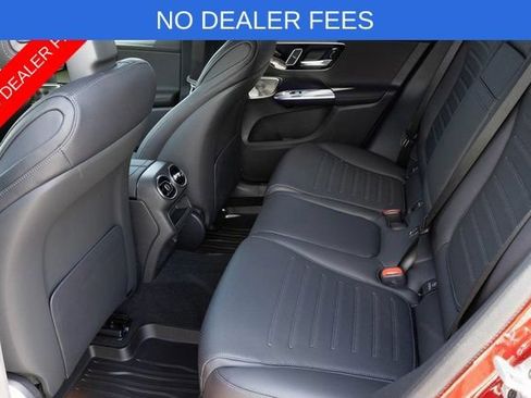 Certified 2025 Mercedes-Benz GLC 300 4MATIC image 17