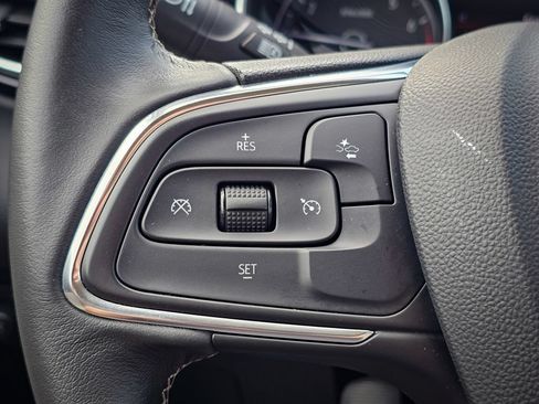 Used 2023 Buick Encore GX Preferred w/ Cold Weather Comfort Package FWD image 18