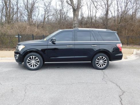 Used 2018 Ford Expedition Limited w/ Driver Assistance Package image 2
