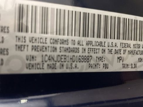 Used 2017 Jeep Compass High Altitude image 41