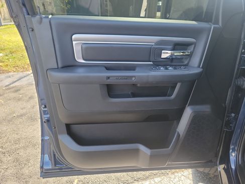 Used 2022 RAM 1500 Classic Warlock w/ Electronics Group image 17