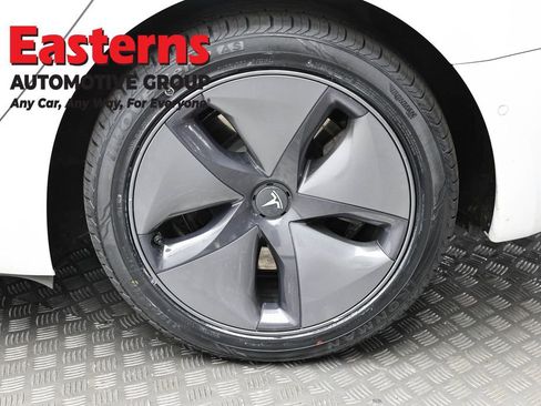 Used 2019 Tesla Model 3 Long Range AWD/4WD image 8