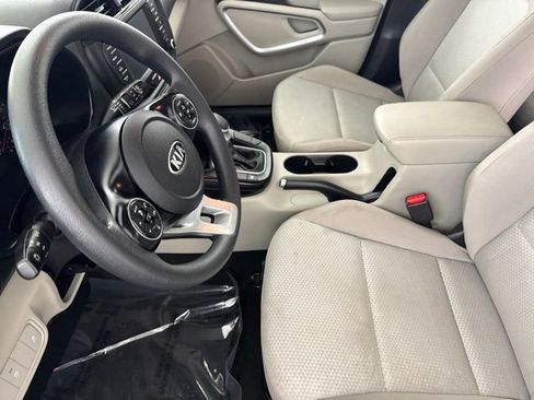 Certified 2021 Kia Soul LX FWD image 22