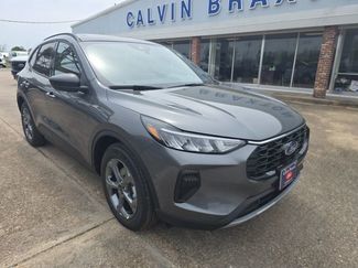 New 2025 Ford Escape ST-Line w/ Cold Weather Package video 1