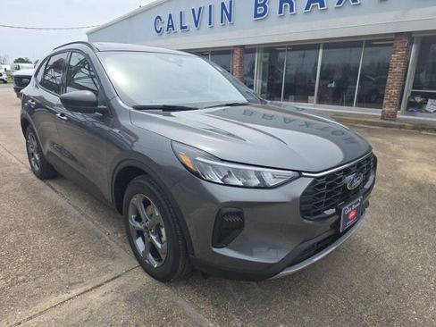 New 2025 Ford Escape ST-Line w/ Cold Weather Package image 1