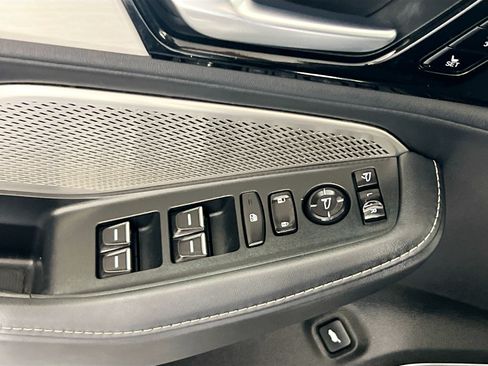 Used 2023 Acura MDX FWD w/ Technology Package image 16