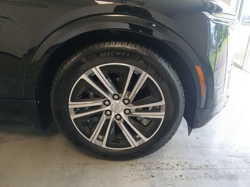 Certified 2024 Cadillac Lyriq Luxury AWD/4WD image 7