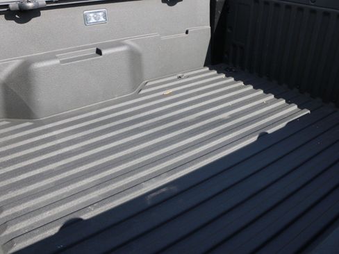 Used 2024 Toyota Tacoma TRD Off-Road AWD/4WD image 27