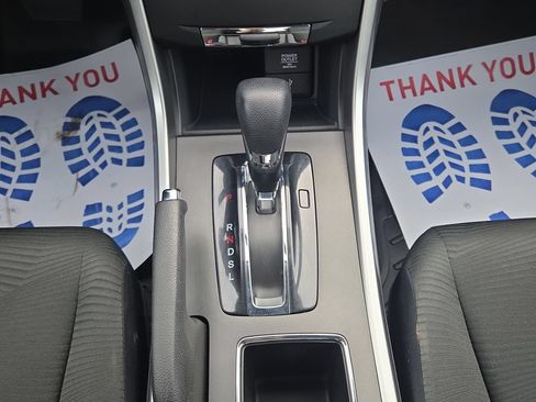 Used 2015 Honda Accord LX image 16