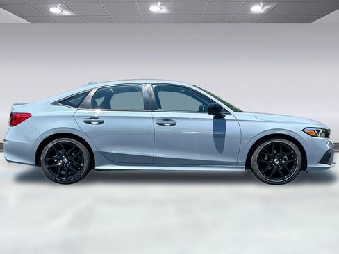 Used 2023 Honda Civic Sport image 7