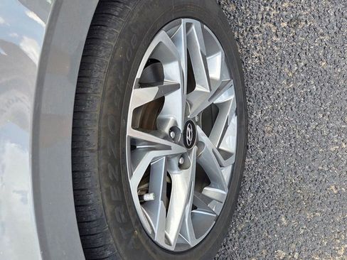 Used 2023 Hyundai Sonata SEL image 15