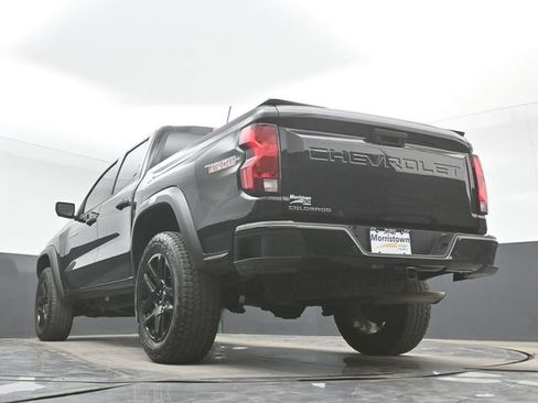 Used 2023 Chevrolet Colorado Trail Boss w/ Technology Package AWD/4WD image 45