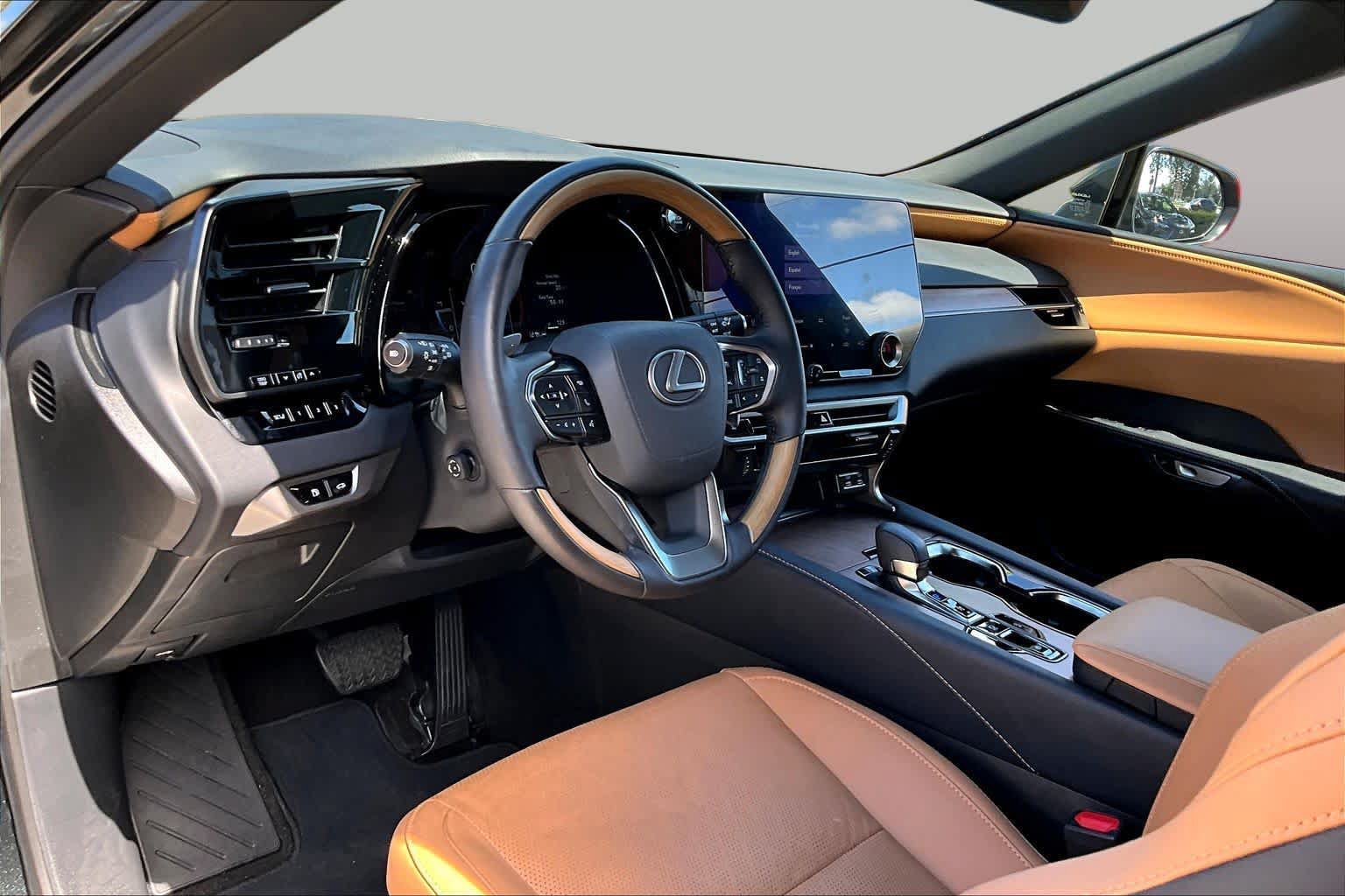 Used 2026 Lexus RX 350 Premium Plus FWD image 18