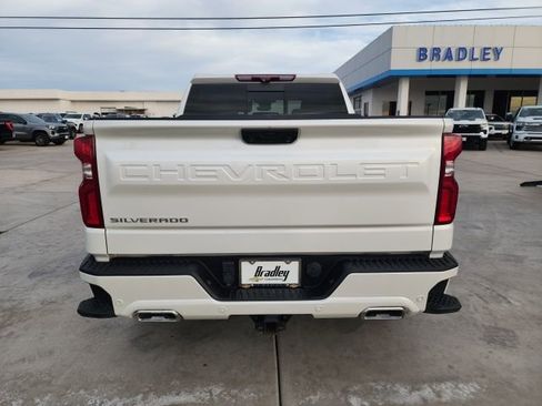 Used 2024 Chevrolet Silverado 1500 High Country image 5