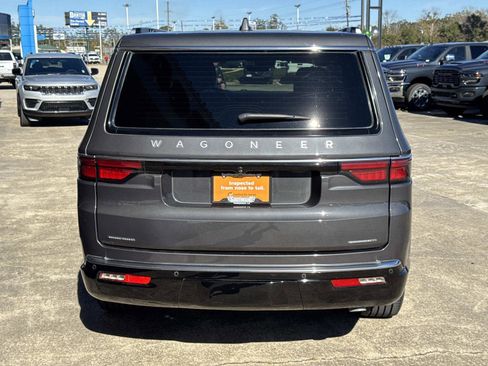 Used 2022 Jeep Wagoneer Series III w/ Convenience Group I image 6