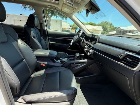 Used 2024 Kia Telluride S w/ S Sunroof Package AWD/4WD image 31