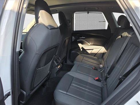 New 2025 Audi Q5 Premium w/ Premium Plus AWD/4WD image 18