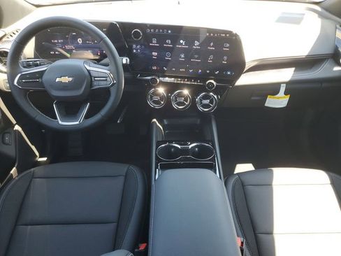 New 2025 Chevrolet Blazer EV LT image 13
