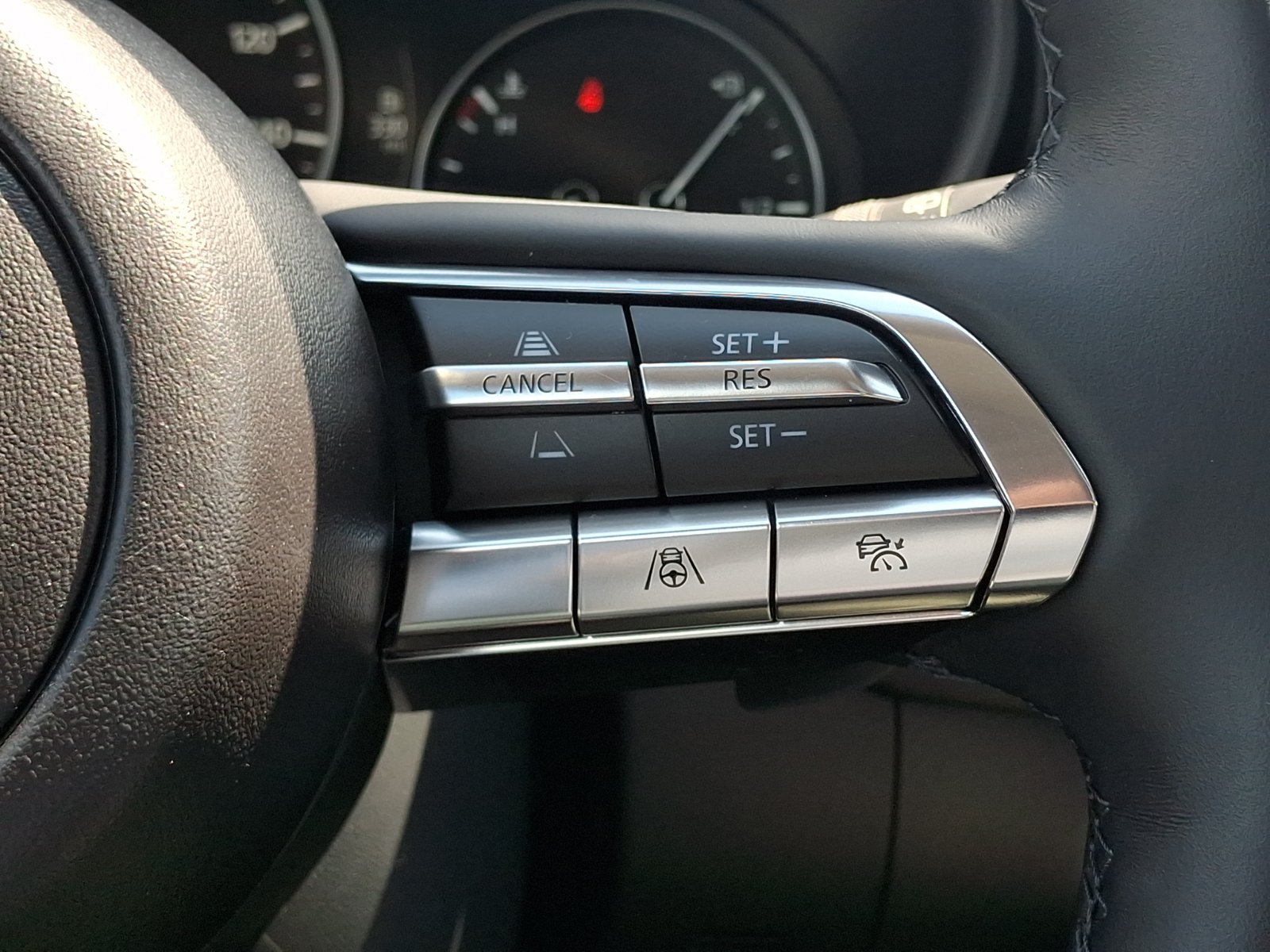 Certified 2025 MAZDA CX-50 AWD 2.5 Turbo w/ Weather Package image 26