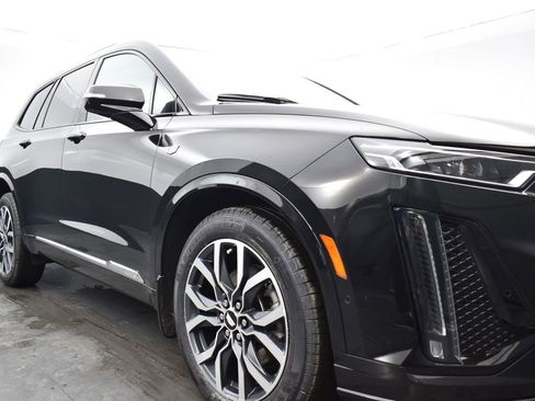 Used 2021 Cadillac XT6 Sport image 40