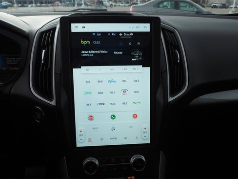 Used 2024 Ford Edge SEL w/ Convenience Package image 23