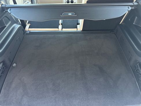 Certified 2025 Mercedes-Benz GLB 250 image 17