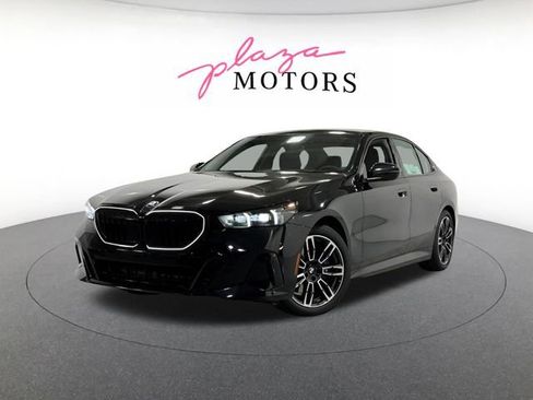 New 2026 BMW 530i xDrive w/ M Sport Package AWD/4WD image 2