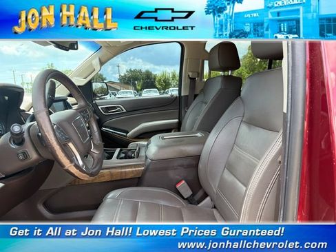 Used 2018 GMC Yukon Denali w/ Open Road Package AWD/4WD image 18
