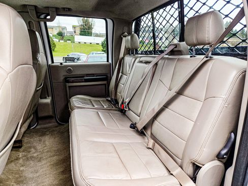 Used 2008 Ford F250 Lariat image 12