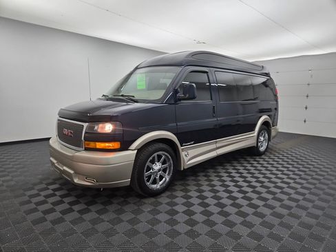 Used 2023 GMC Savana 2500 image 11