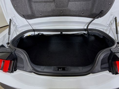 Used 2024 Ford Mustang Premium image 23