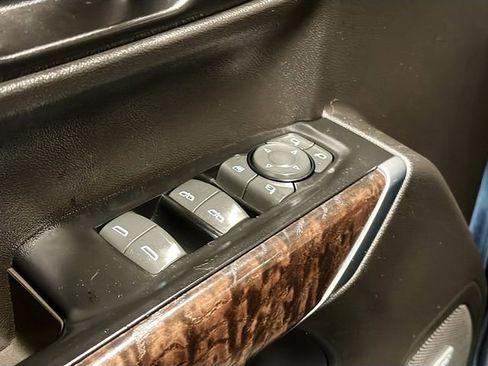 Used 2019 GMC Sierra 1500 Denali image 18