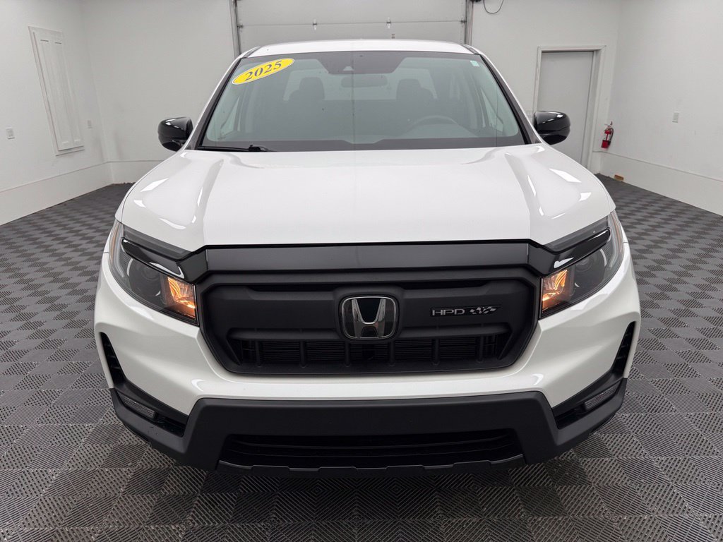 Used 2025 Honda Ridgeline Sport+ image 17