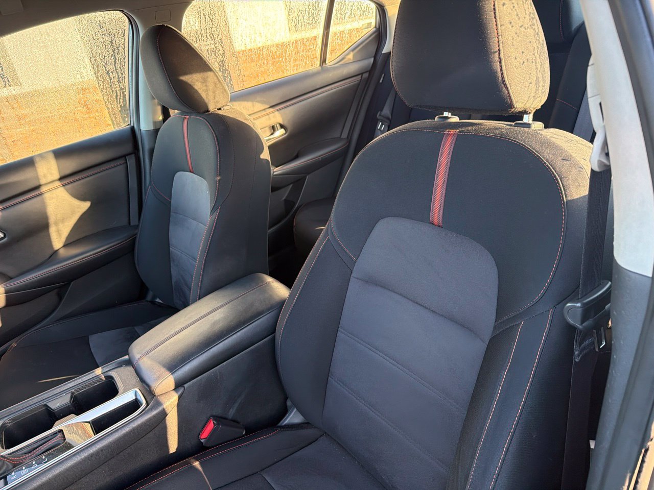 Used 2024 Nissan Sentra SR FWD image 3