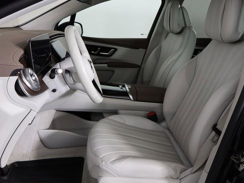 Used 2023 Mercedes-Benz EQS 450+ 4MATIC SUV w/ Exclusive Trim Package image 10