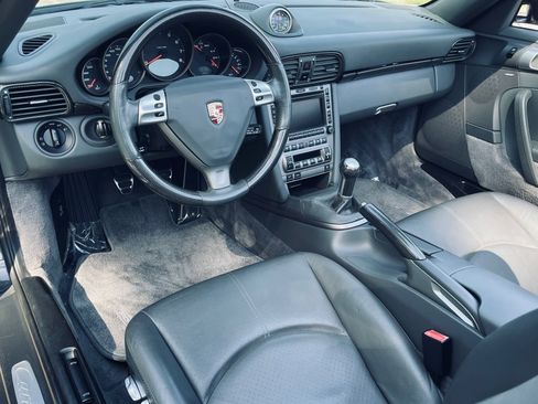 Used 2006 Porsche 911 Carrera 4 image 35