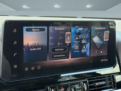 New 2026 Nissan Pathfinder Platinum FWD image 24
