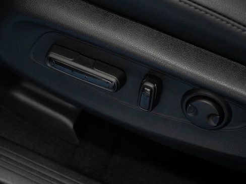 Certified 2025 Honda CR-V EX-L image 16