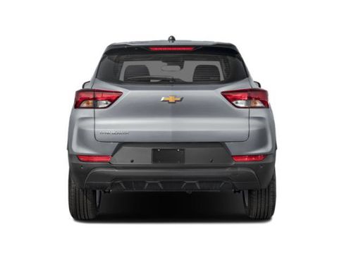 Used 2024 Chevrolet TrailBlazer LS w/ LS Convenience Package FWD image 9