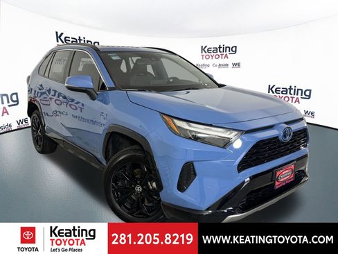 Certified 2024 Toyota RAV4 SE image 3